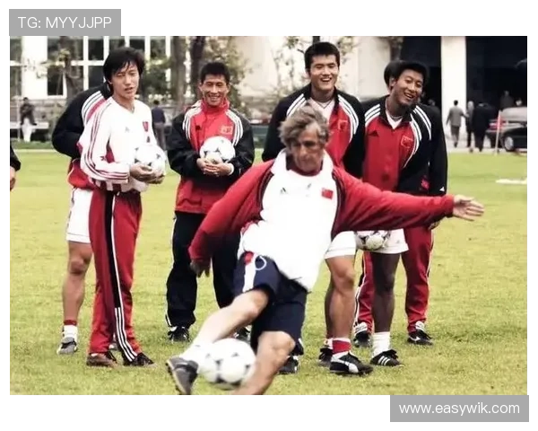 中国男足冲击世界杯之路再遇挑战 主教练与球员备战情况曝光