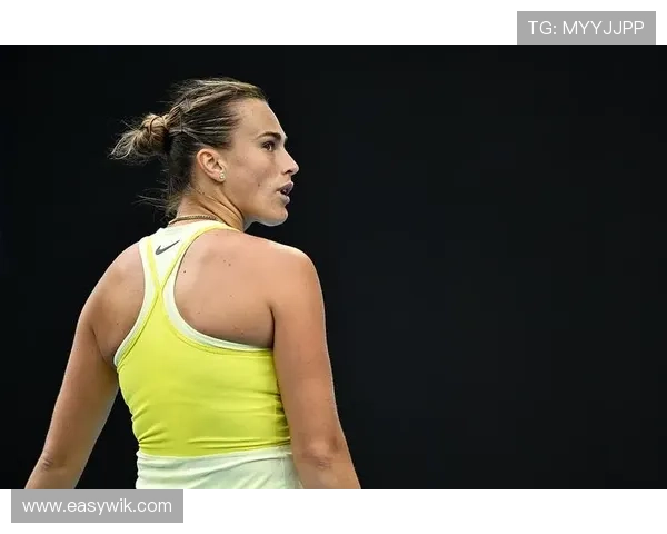 网球赛场风云再起 全球顶级选手争夺年度冠军宝座