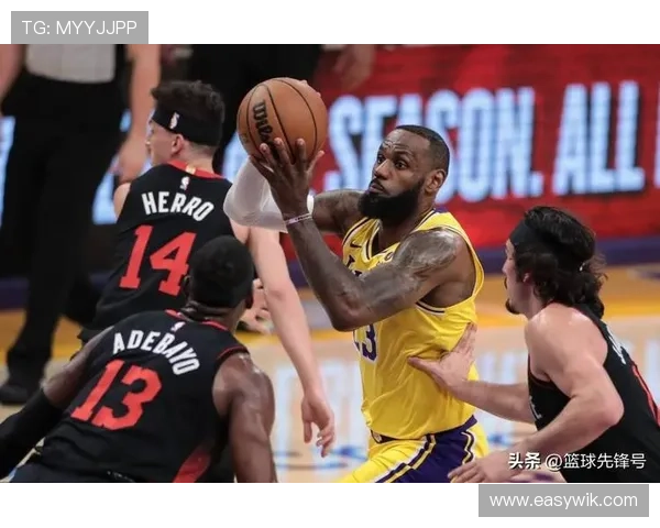 詹姆斯复出助湖人力克勇士 篮网遭猛龙逆转陷连败困境