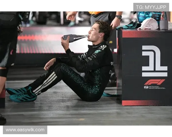 F1赛季最新动态：梅赛德斯车队表现回升 新赛季竞争格局初现