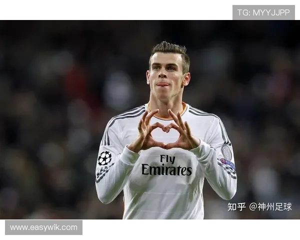 欧洲豪门争夺战升级世界足坛转会市场巨星流动引发新一轮竞争热潮